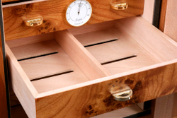 Хьюмидор-шкаф Gentili на 250 сигар, SC250-Olmo