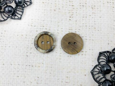 Пуговицы, d 1,8 см, 2 прокола