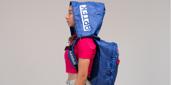 Рюкзак «Артек» с капюшоном: стиль и функциональность от МДЦ «Артек»