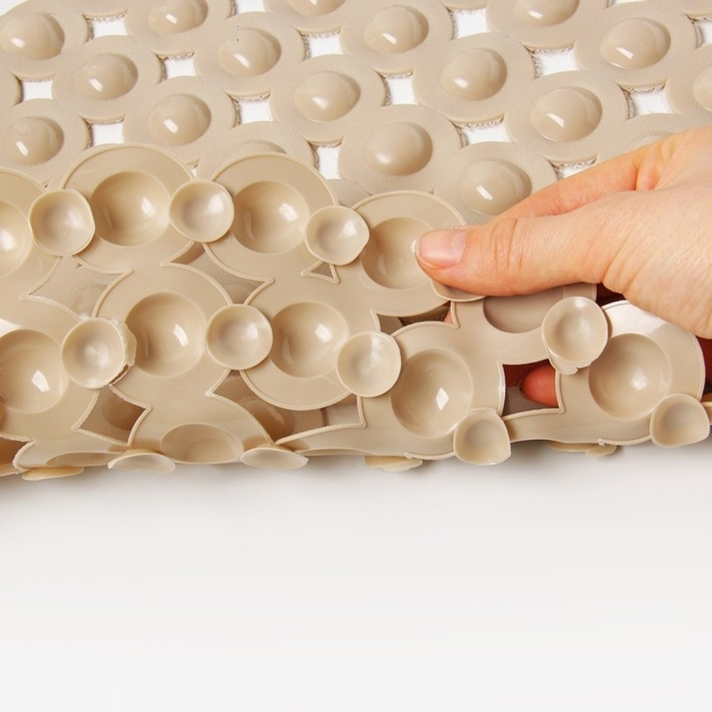 1127743 Коврик для ванны Доляна «Шарики», 34×69 см, цвет МИКС