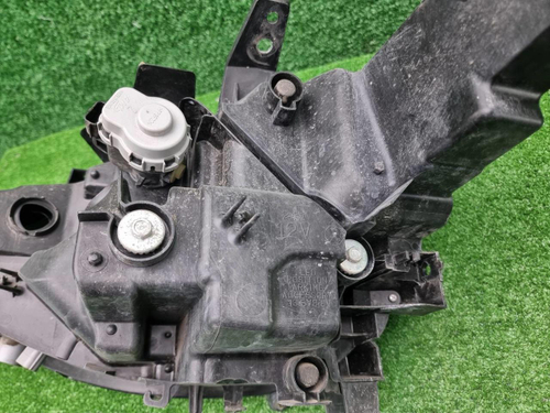 Фара правая Mazda CX-5 2 (17-21) Full LED