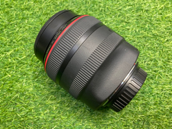 Canon EF 85mm 1.2L II USM