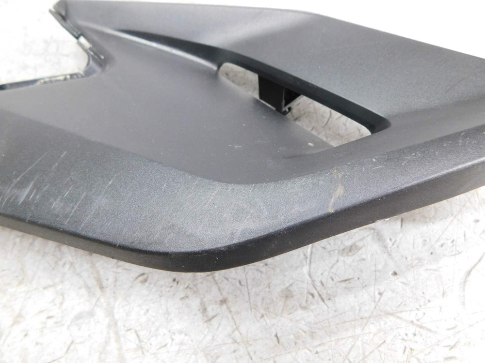 Пластик боковой левый Honda NC750X RH09 83611-MKW-D00
