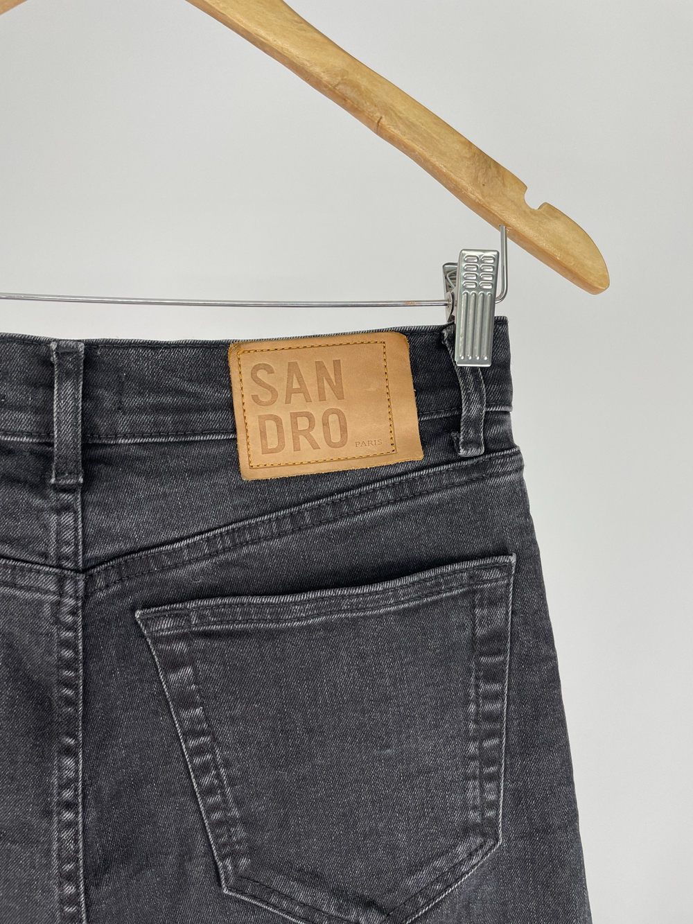 Джинсы Sandro