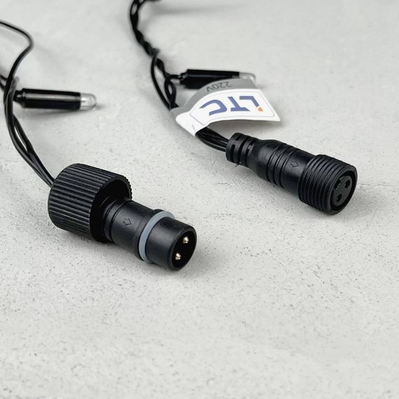 Светодиодная бахрома с колпачком 3,1*0,5 м., 120 холодных белых LED ламп, черный провод ПВХ, IP65, LTC (PIL120CAP-11-2W)