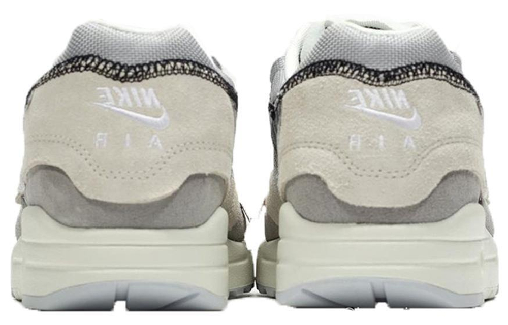 Кроссовки Nike Air Max 1