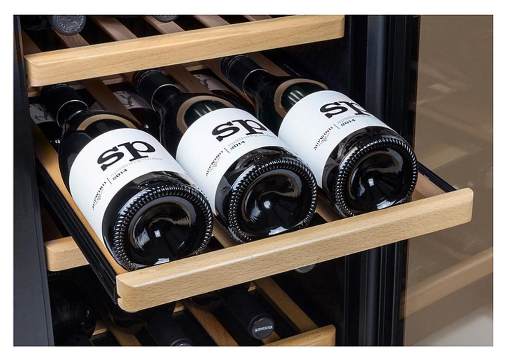 Винный шкаф CASO WineComfort 24 black