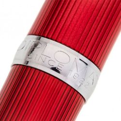 Перьевая ручка Diplomat Excellence A2 Skyline red F 14 ct. (D40216013) 4