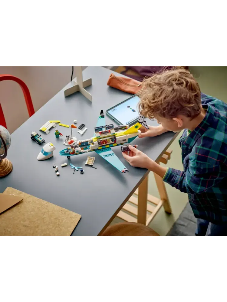 Конструктор City 60465 Самолет экстренной воздушной помощи