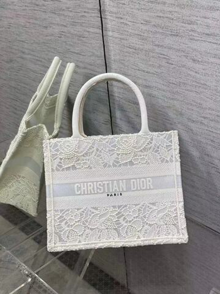 Christian Dior Book Tote 26 cm