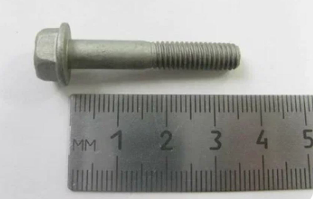 Болт 6х 35*1,5  с флянцем S=10 (8.8) 00356-7510500-009  (ОАО «БелЗАН»)  (уп25\50шт)