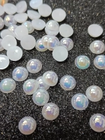 Полубусины белые, 10 мм