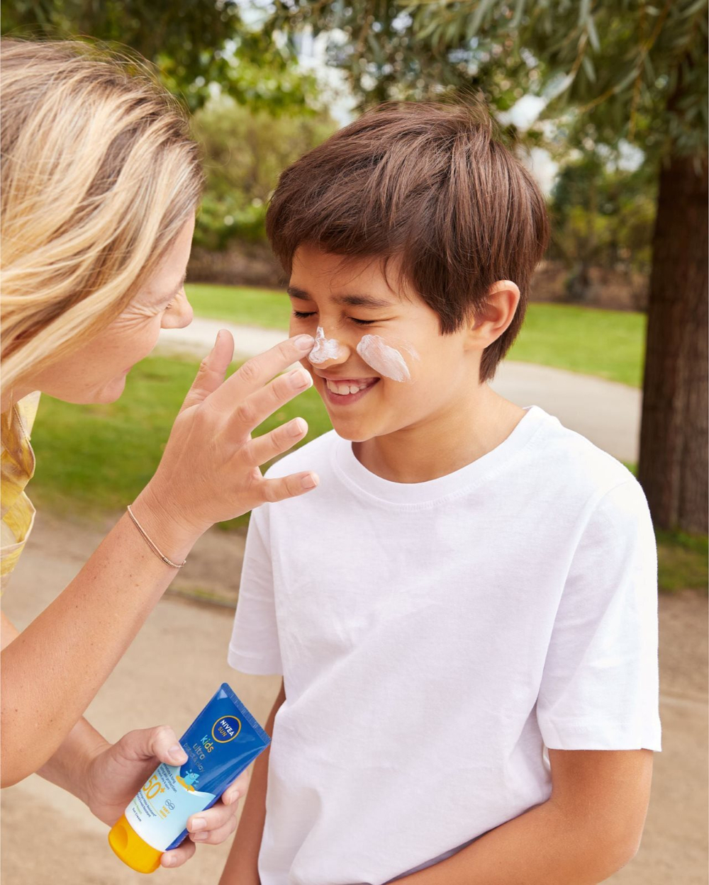 Nivea Sun Protect & Play - солнцезащитное молочко для детей SPF 50+ /   150  ml  / GTIN 6001051004676