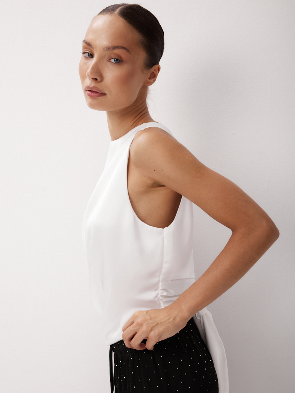 Топ блуза вечерний атласный с открытой спиной