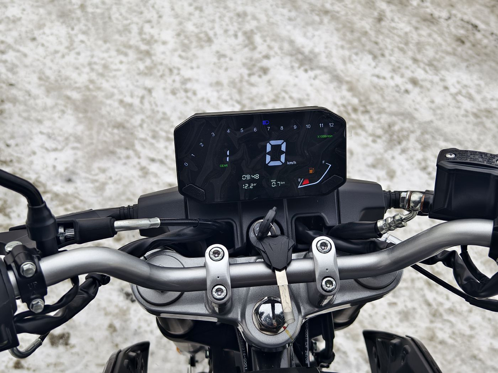 Мотоцикл Loncin CR4 II