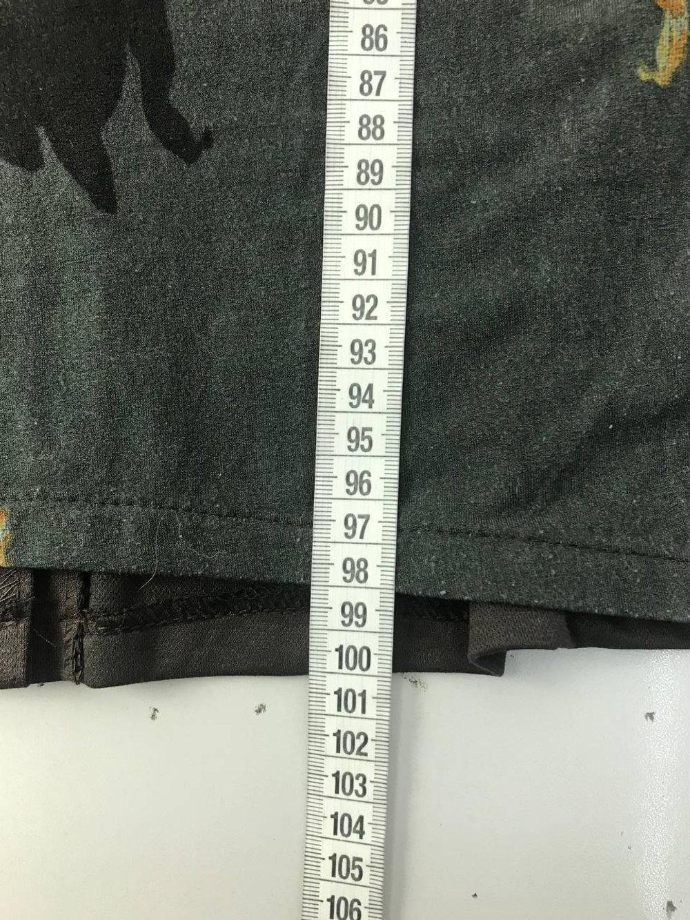 Платье серо-красное с бантом на груди 42 размер