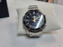 Наручные часы Casio efv-1000