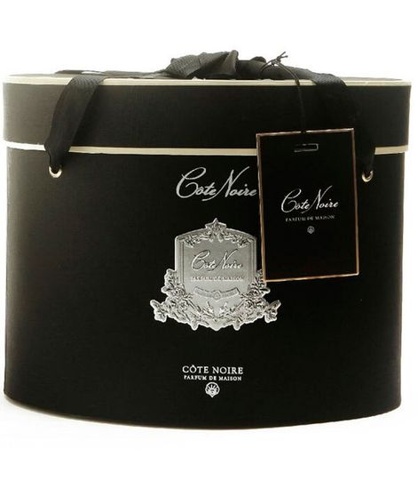 Коралловый букет роз в прозрачной овальной вазе, Cote Noire