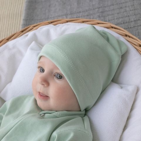 Шапочка с отворотом