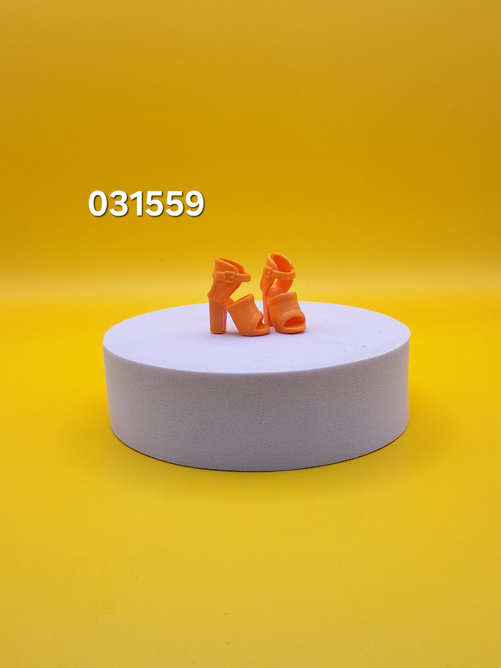 Обувь для куклы Барби 031559