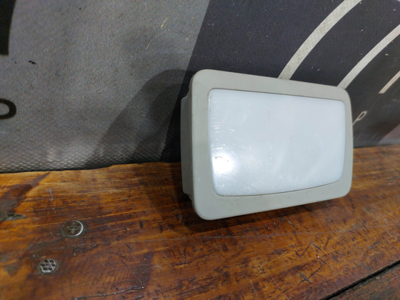 Плафон салонный багажника Audi Q7 (4L) 06-15 Б/У Оригинал 4L0947123