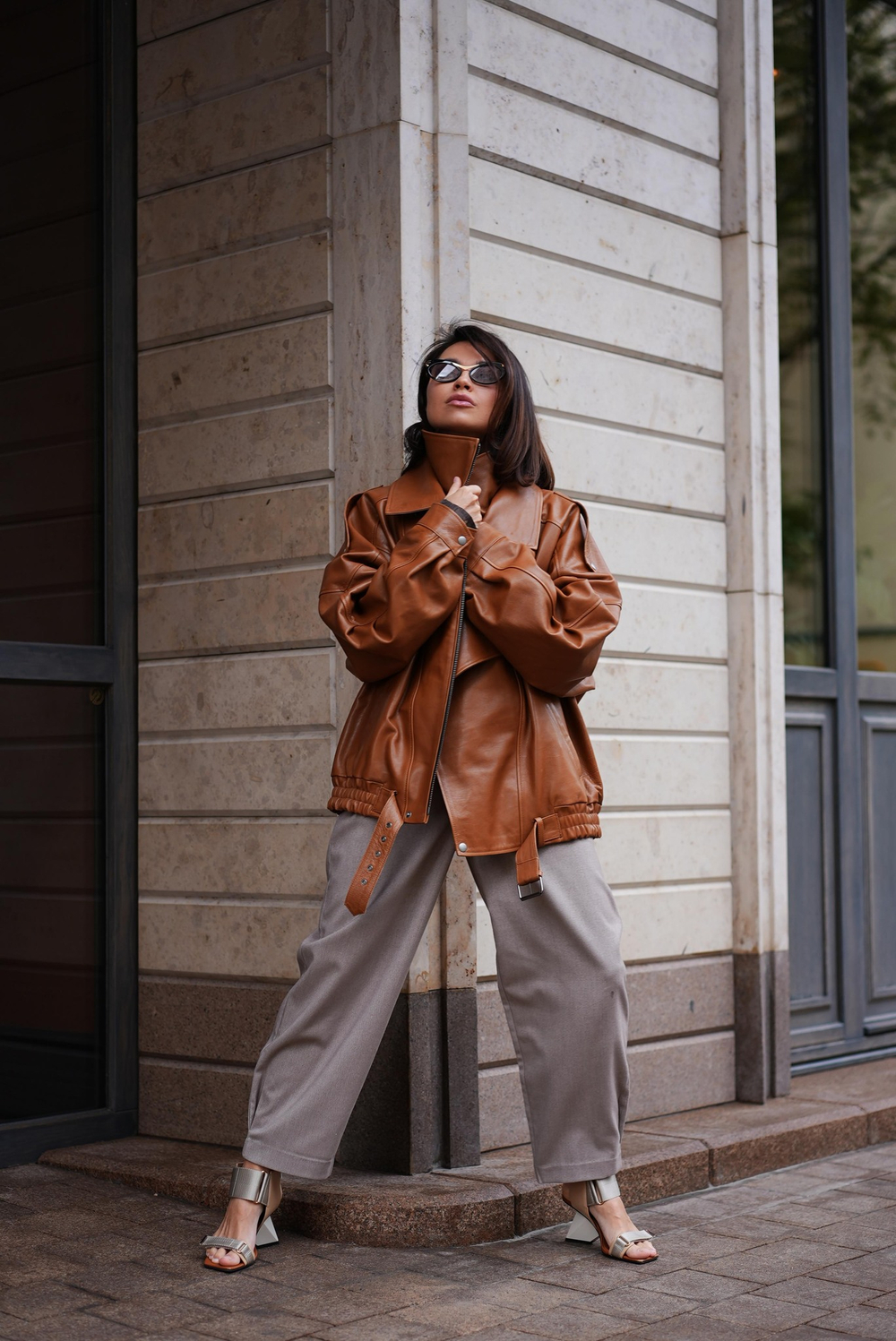 Косуха-бомбер карамель