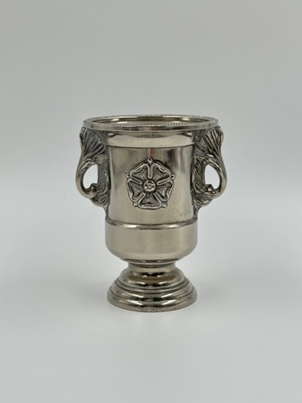 Ваза посеребренная Grenadier