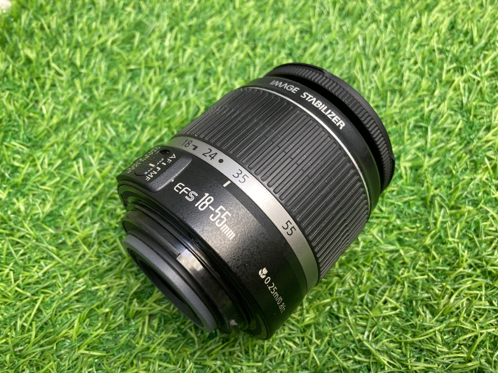 Canon 500D kit 18-55 mm 3.5-5.6 IS 34.200 кадров