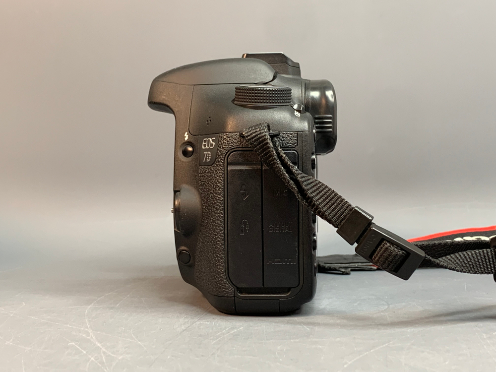 Canon EOS 7D 42.000 кадров