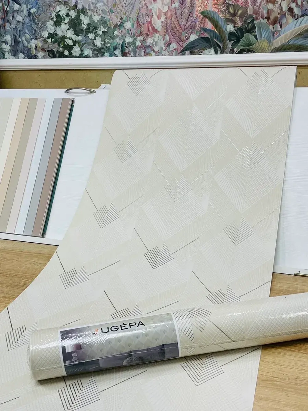 Обои флизелиновые L96707 Galactik Франция