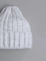 Шапка вязаная демисезонная детская