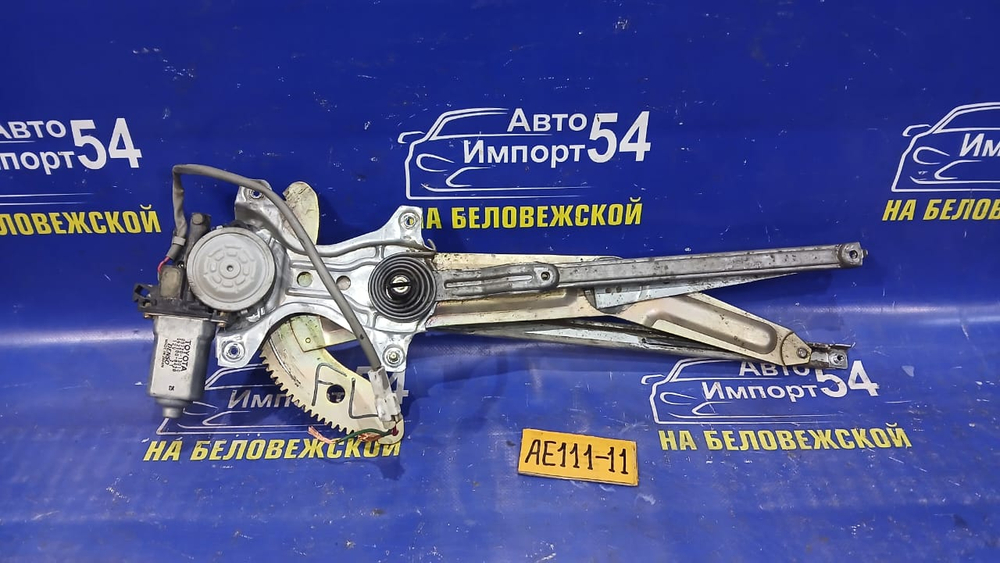Стеклоподъемник передний левый TOYOTA SPACIO 1998