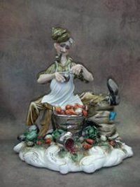 Статуэтка. Фарфор. Повар. Capodimonte. Италия