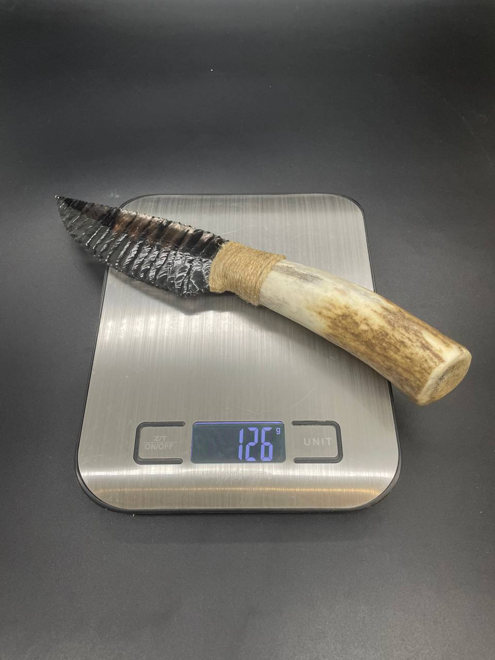 Обсидиановый нож с рукоятью из рога оленя 23 см