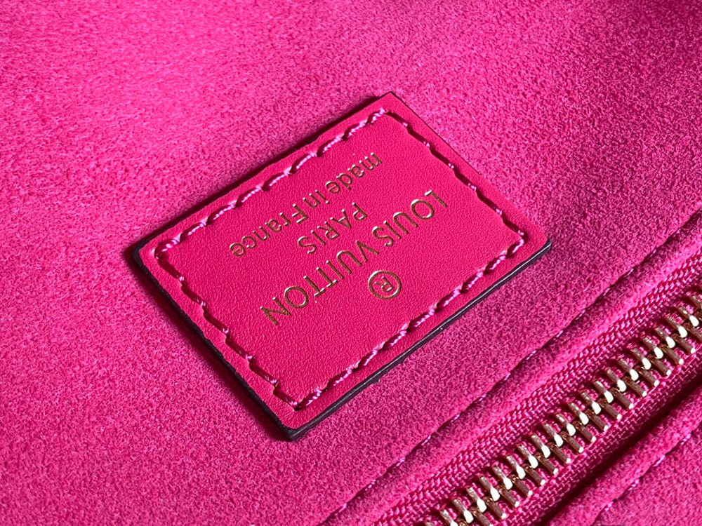 Louis Vuitton Onthego PM