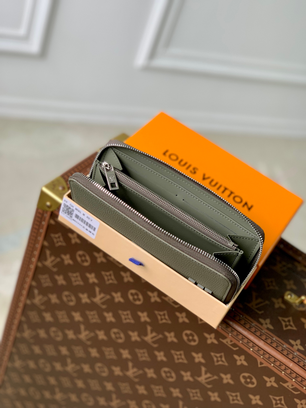 Louis Vuitton Zippy Wallet Horizontal
