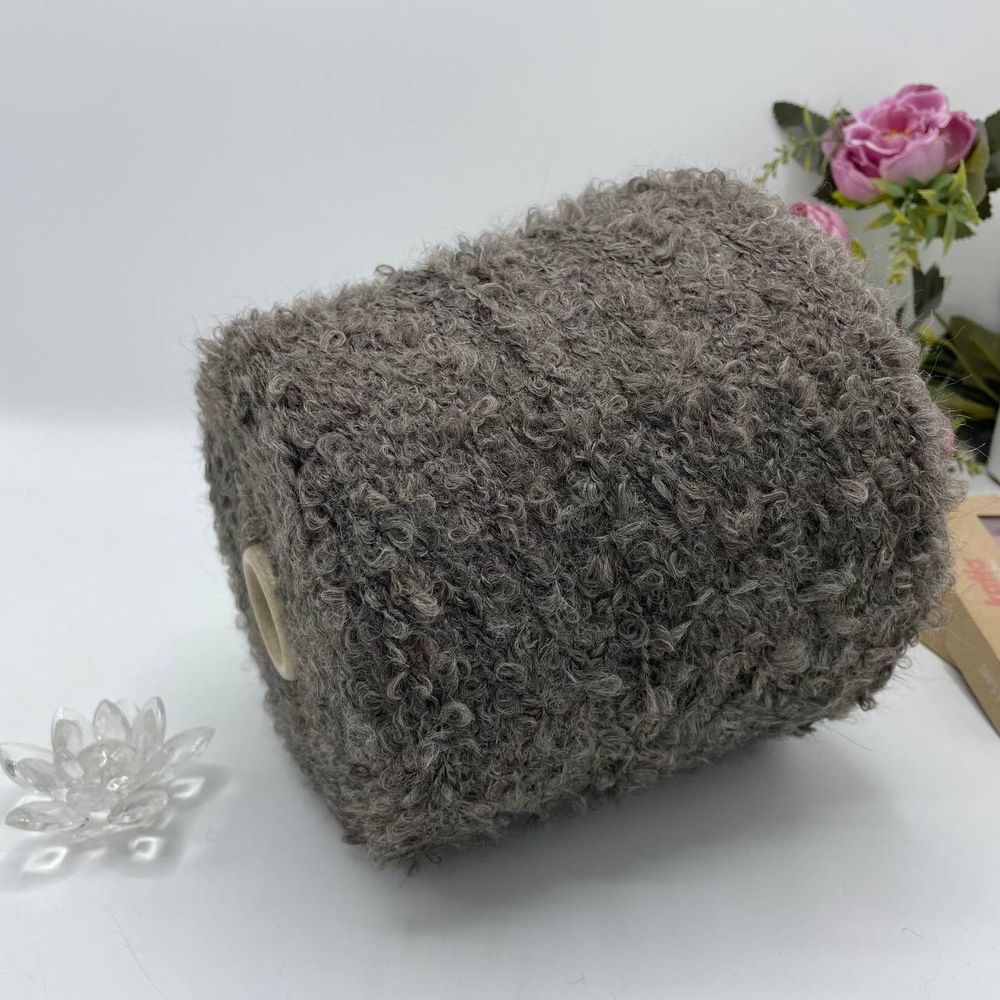 LAGOPOLANE 12% кид мохер 47% меринос 12% вискоза 15% полиамид 14% полиэстер