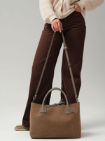 Замшевая сумка Iris DBR 31372 серо-коричневый