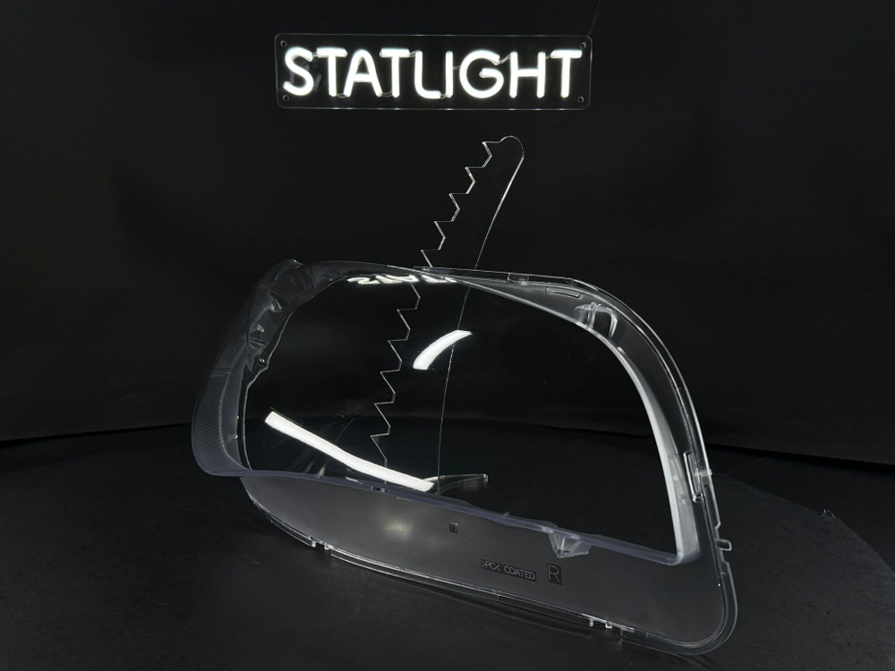 Правое стекло фары BMW X1 E84 2009-2015