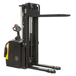 Штабелер электрический самоходный ES16-RS (1600 кг; 5,5 м; li-ion 24 В / 205Ач) SMARTLIFT (SMART) 64-5046