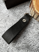 Брелок кожаный на ключи с гравировкой