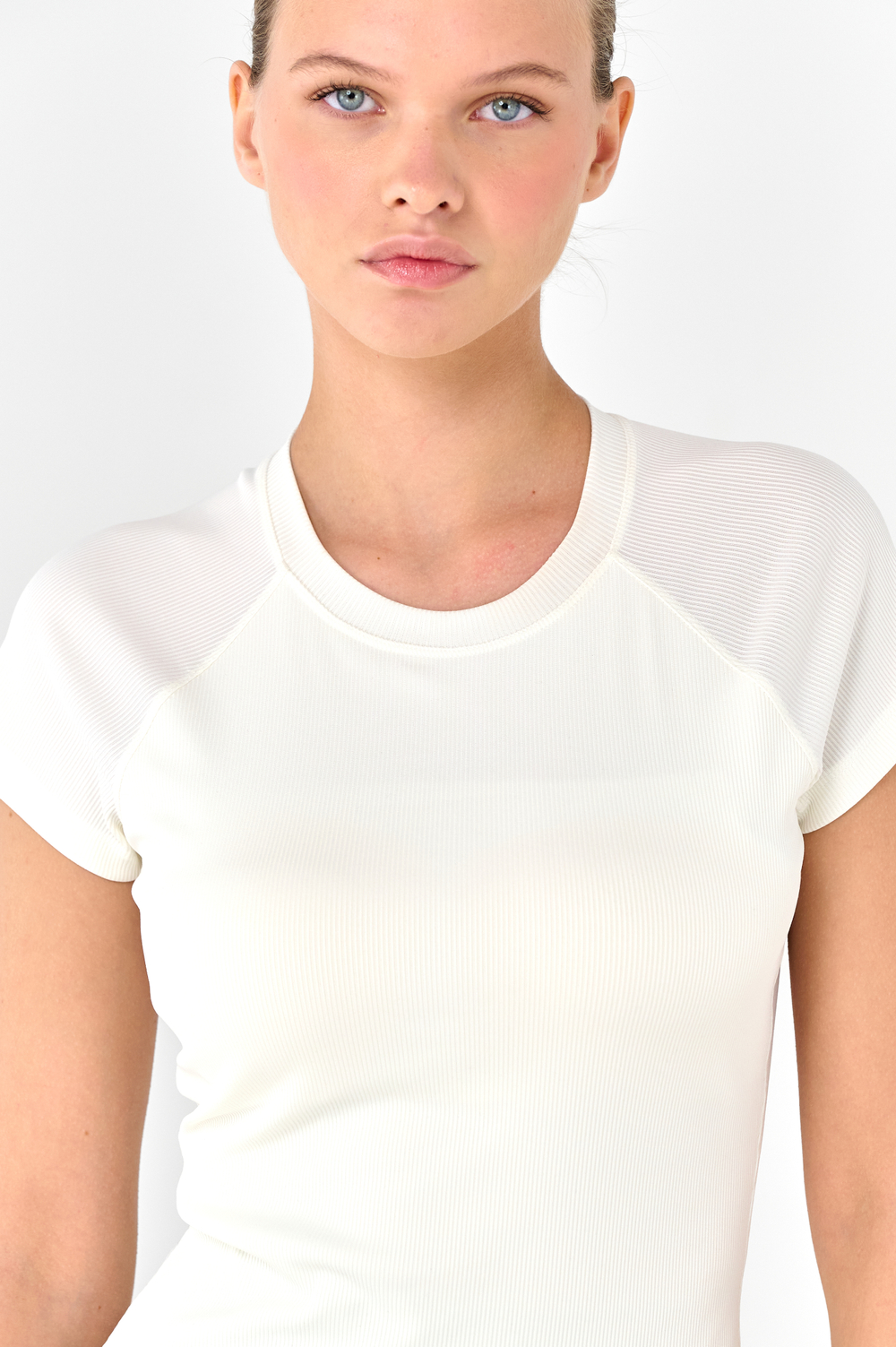 Футболка спортивная с чашками