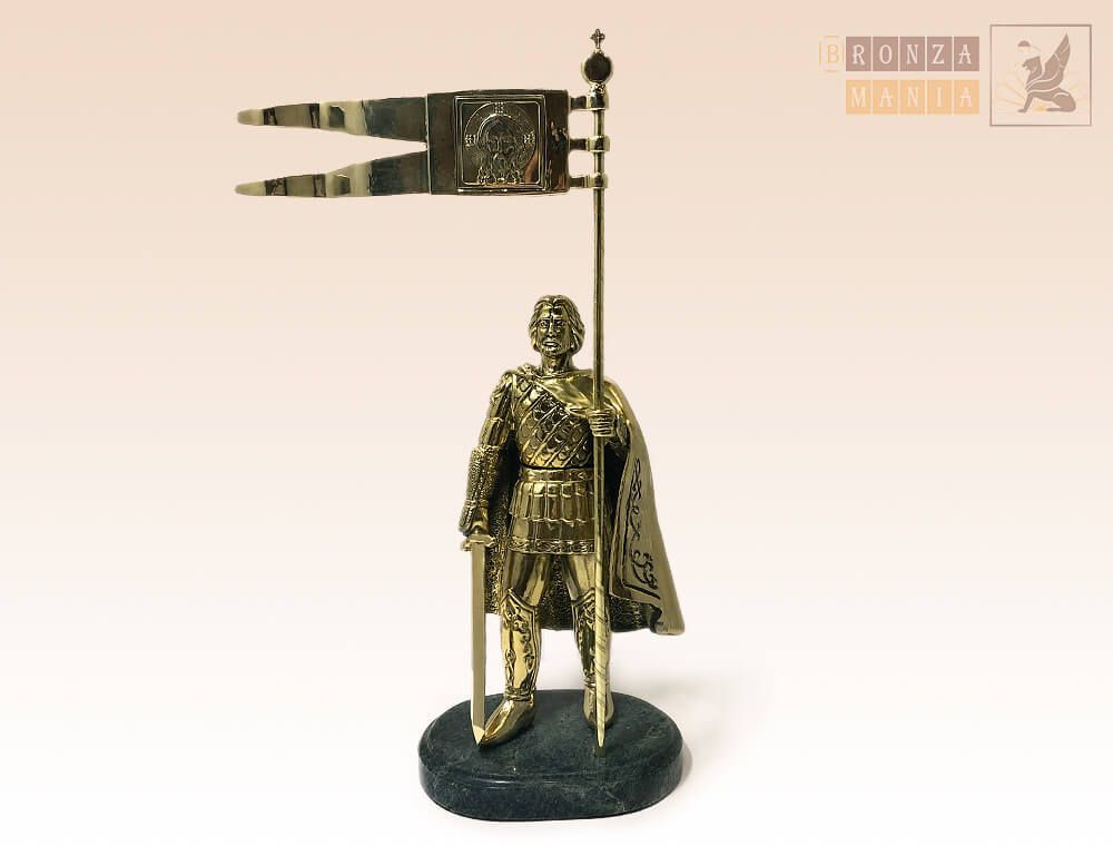 статуэтка Витязь со стягом