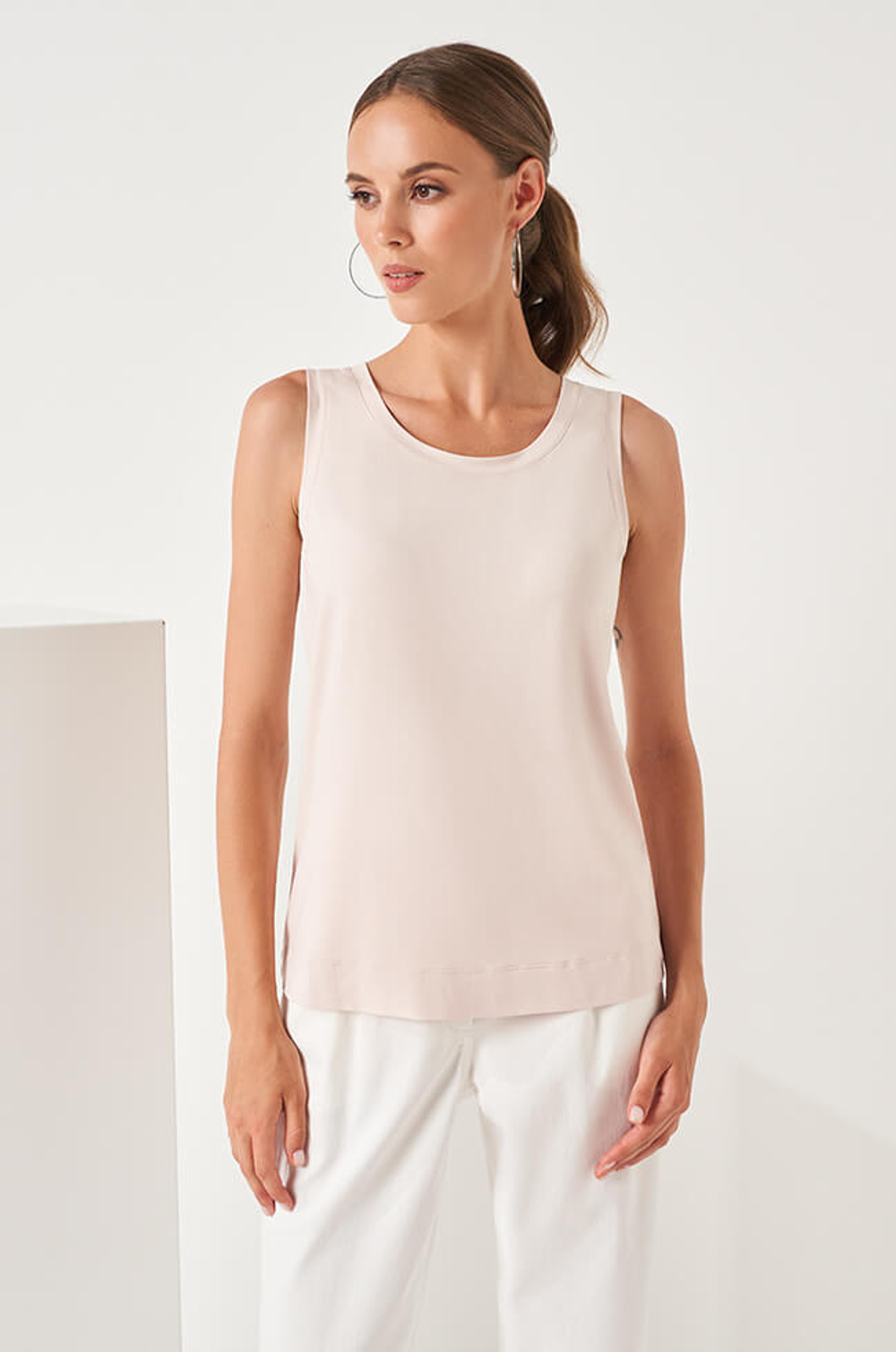 22806 Джемпер женский (шампань)