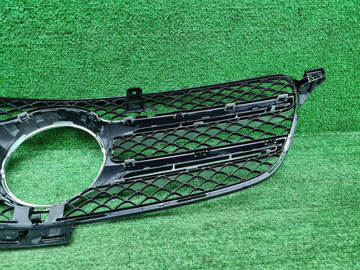Решетка радиатора Mercedes GLE W166 (2015-2018)