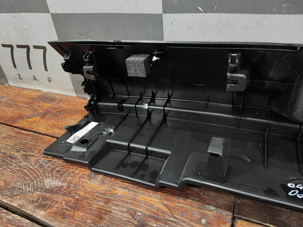 Обшивка замка багажника Haval Dargo 22-нв Б/У Оригинал 5602100XKN04A