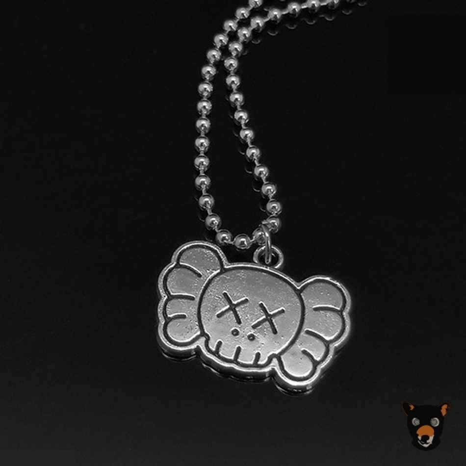 Подвеска Kaws