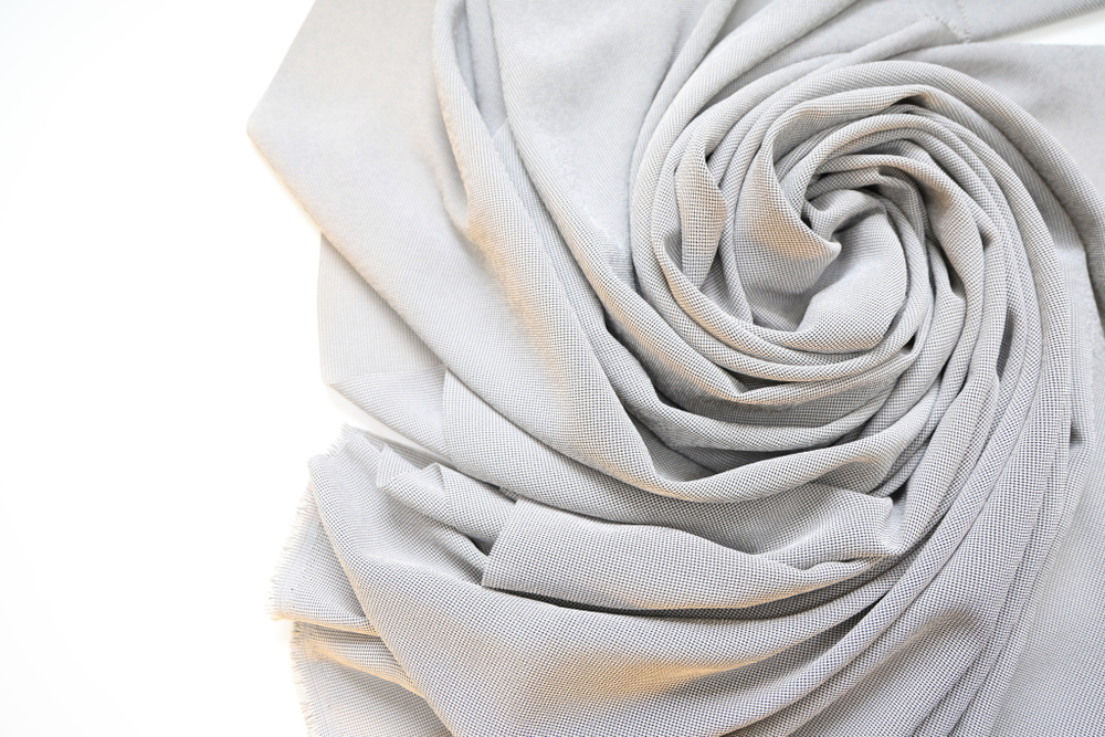 Креп плательный "Кубик" светло-серый