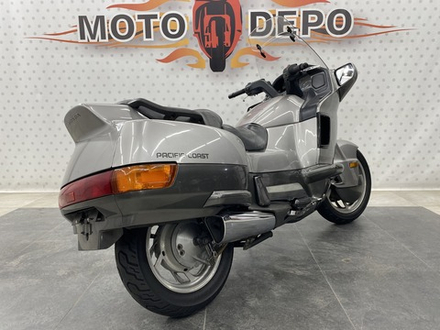 Honda PC800 1996
