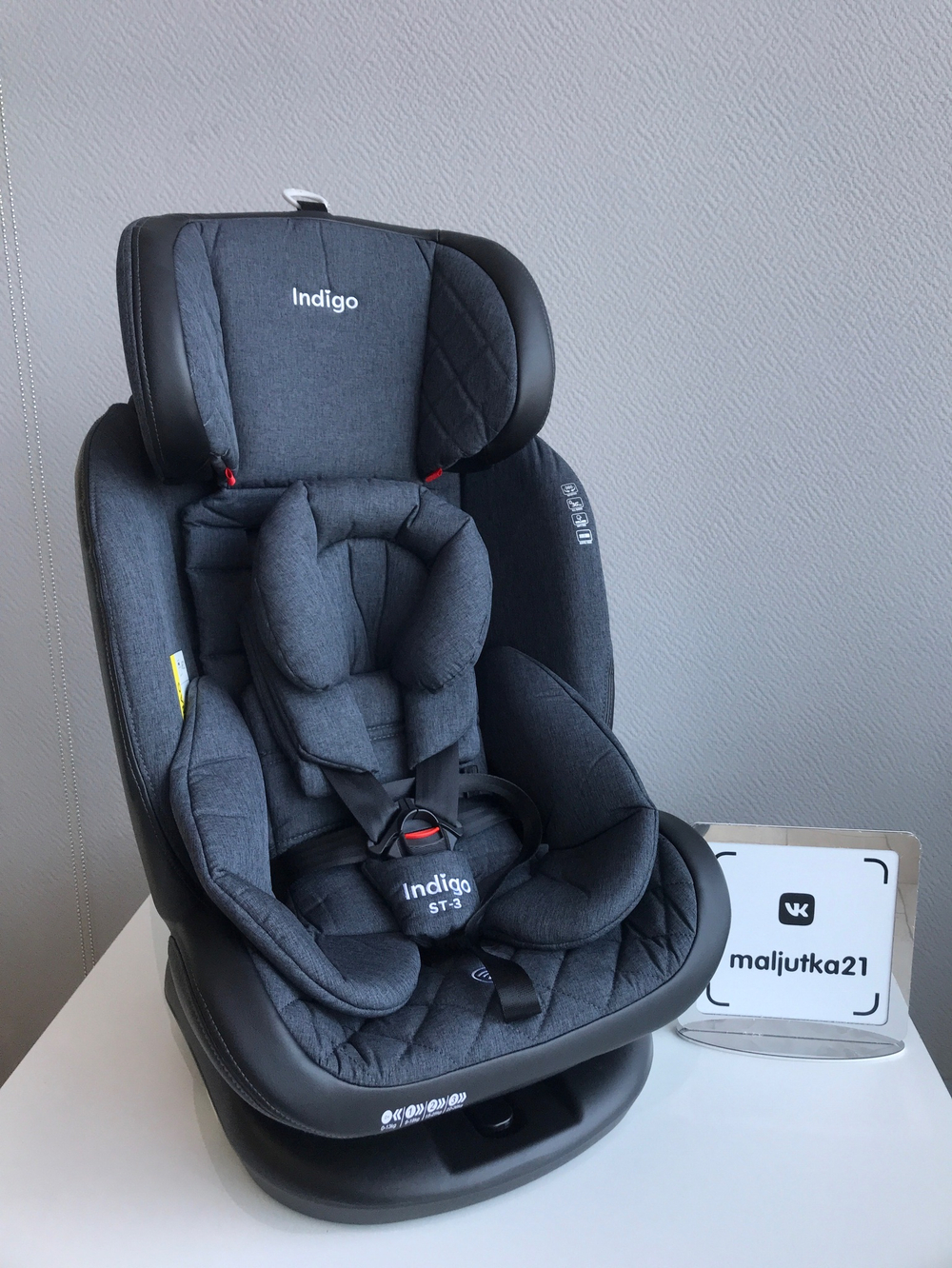 Автокресло AERO ISOFIX, ST-3, группа 0+1+2+3 (0-36 кг) (темно серый лен)